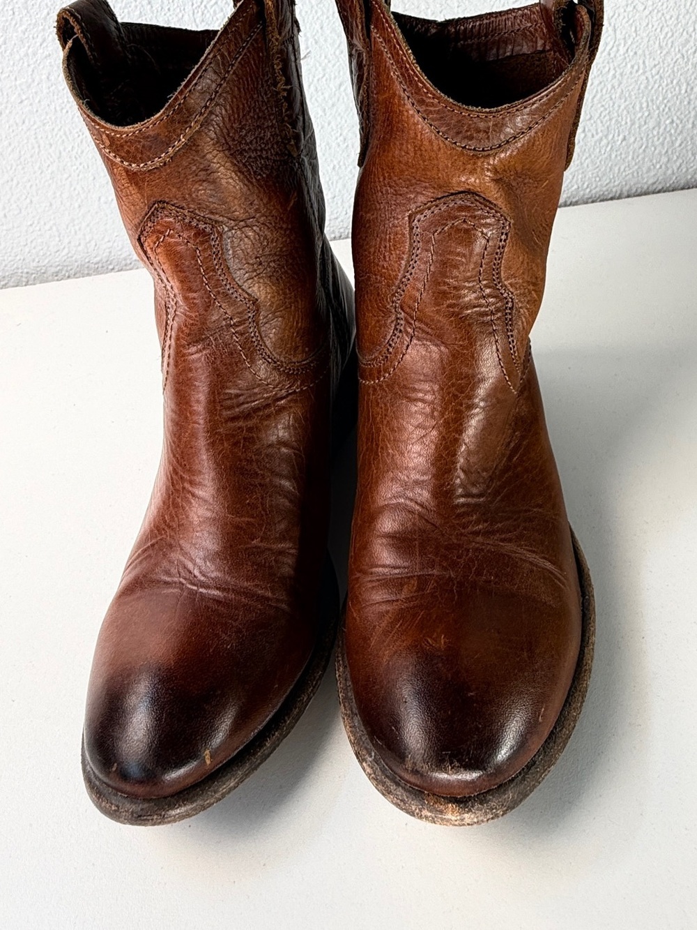 Frye Brown Leather Short Western Boots Womens 5.5 B Cowboy Ankle bootie - Picture 16 of 16